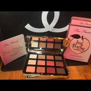 Too faced just peachy mattes smells yum!! BNIB